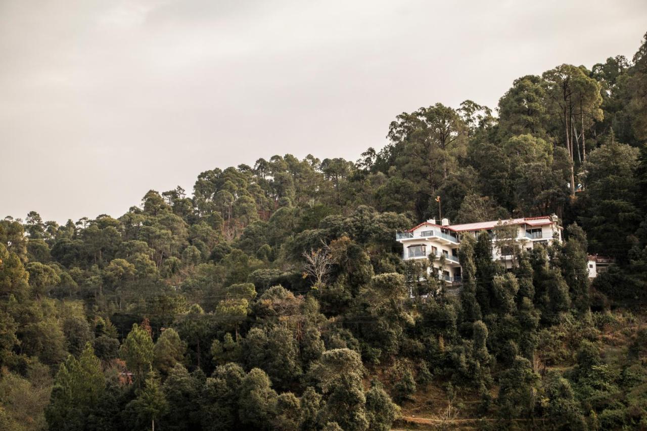 Alpine Rhapsody Hotel Ranikhet Buitenkant foto